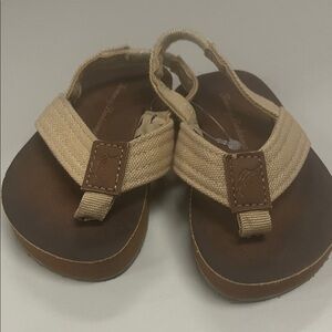 Tommy Bahama Beige and Brown Kids Sandals size 4/5 NWOT